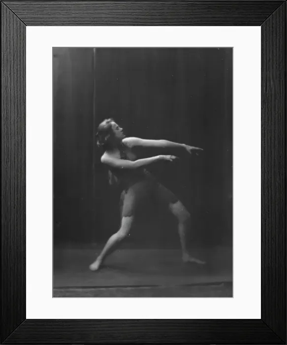 Framed Print : Florence Noyes dancers, between 1915 and 1918. Creator: Arnold Genthe Framed Print : Florence Noyes dancers, between 1915 and 1918. Creator: Arnold Genthe