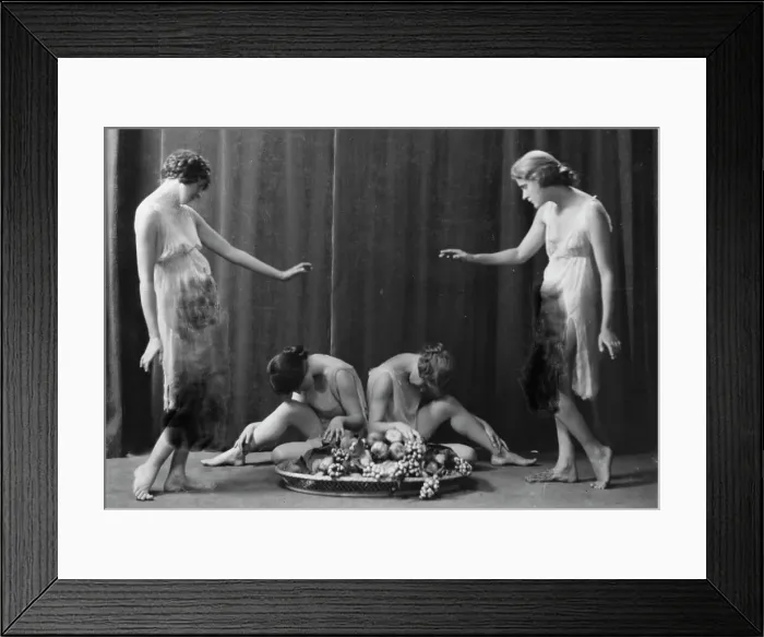 Framed Print : Florence Noyes dancers, between 1915 and 1918. Creator: Arnold Genthe Framed Print : Florence Noyes dancers, between 1915 and 1918. Creator: Arnold Genthe