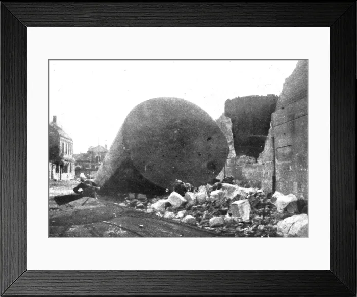 Framed Print : Les Combats Devant Soissons; Les ruines de la distillerie de Vauxrot, 1915. Creator: Unknown