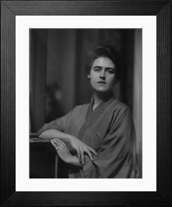 Framed Print : Gordon, A.G. Miss, portrait photograph, 1915 Feb. 16. Creator: Arnold Genthe Framed Print : Gordon, A.G. Miss, portrait photograph, 1915 Feb. 16. Creator: Arnold Genthe