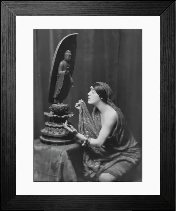 Framed Print : Fontaine, Miss, portrait photograph, 1917 May 23. Creator: Arnold Genthe Framed Print : Fontaine, Miss, portrait photograph, 1917 May 23. Creator: Arnold Genthe