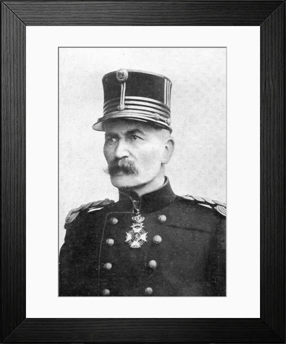 Framed Print : Devant l'envahisseur; Le general Leman, defenseur de Liege, 1914 Creator: Henneber Framed Print : Devant l'envahisseur; Le general Leman, defenseur de Liege, 1914 Creator: Henneber