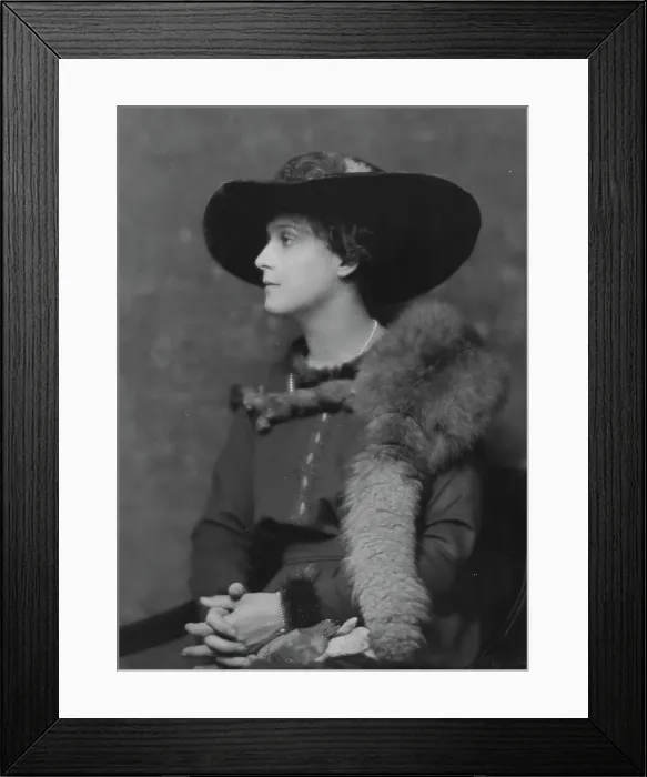 Framed Print : Graves, Robert, Mrs. portrait photograph, 1916. Creator: Arnold Genthe Framed Print : Graves, Robert, Mrs. portrait photograph, 1916. Creator: Arnold Genthe