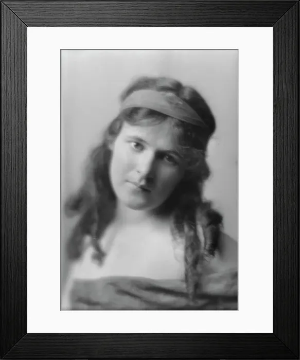 Framed Print : Marion Morgan dancer, portrait photograph, between 1914 and 1927. Creator: Arnold Genthe Framed Print : Marion Morgan dancer, portrait photograph, between 1914 and 1927. Creator: Arnold Genthe