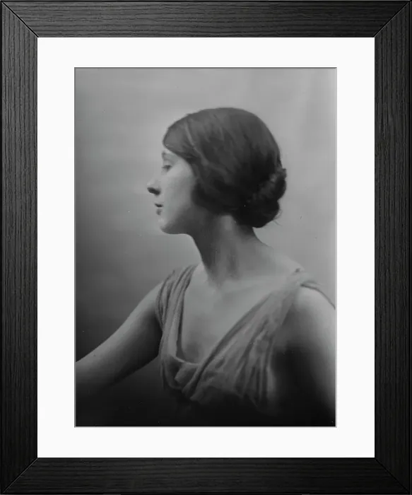 Framed Print : Marion Morgan dancer, portrait photograph, between 1914 and 1927. Creator: Arnold Genthe Framed Print : Marion Morgan dancer, portrait photograph, between 1914 and 1927. Creator: Arnold Genthe