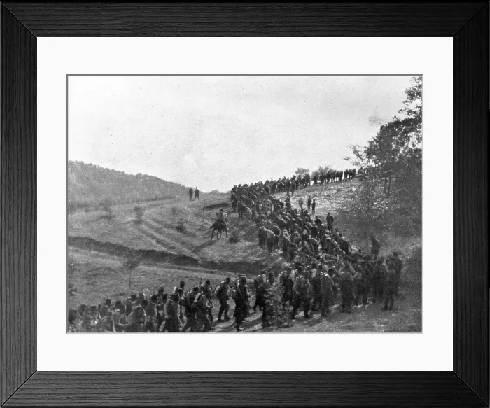 Framed Print : La Serbie Courageuse; Traversant le col de Goutchevo, l'armee serbe monte a l'offensive, 1914 Creator: Unknown Framed Print : La Serbie Courageuse; Traversant le col de Goutchevo, l'armee serbe monte a l'offensive, 1914 Creator: Unknown