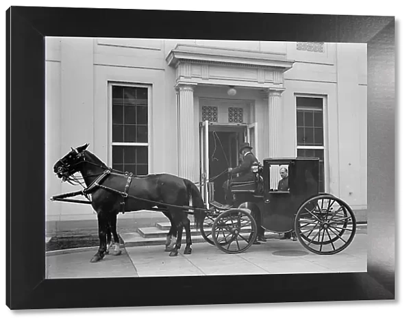 Carriage of William Gibbs McAdoo, Secretary of The Treasury, 1913. Creator: Harris & Ewing. Carriage of William Gibbs McAdoo, Secretary of The Treasury, 1913. Creator: Harris & Ewing
