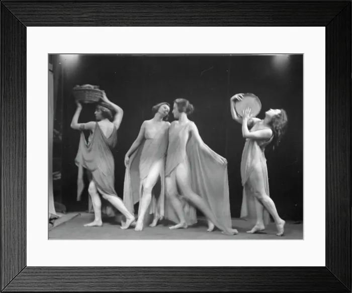 Framed Print : Marion Morgan dancers, between 1914 and 1927. Creator: Arnold Genthe Framed Print : Marion Morgan dancers, between 1914 and 1927. Creator: Arnold Genthe