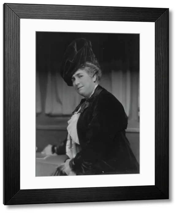 Framed Print : Hamilton, E.H. Mrs. portrait photograph, 1913 or 1914. Creator: Arnold Genthe Framed Print : Hamilton, E.H. Mrs. portrait photograph, 1913 or 1914. Creator: Arnold Genthe