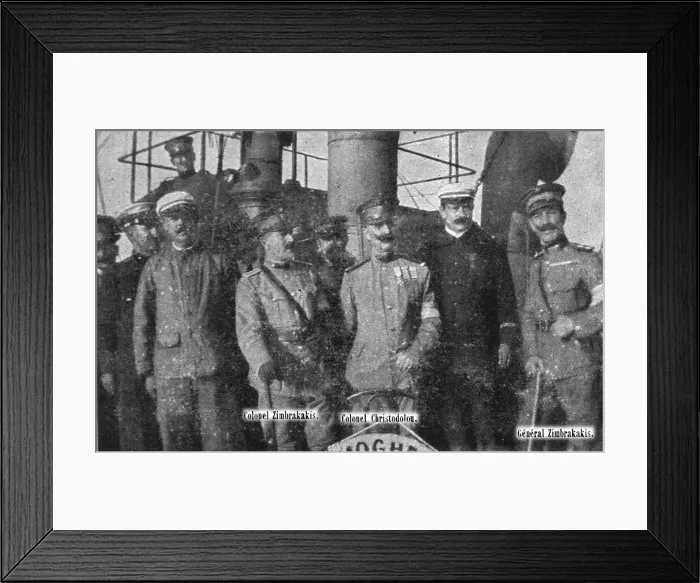 Framed Print : Les evenements de Grece; Le colonel nationaliste grec Christodolou, venantde Cavalla et de... 1916 Creator: Unknown Framed Print : Les evenements de Grece; Le colonel nationaliste grec Christodolou, venantde Cavalla et de... 1916 Creator: Unknown