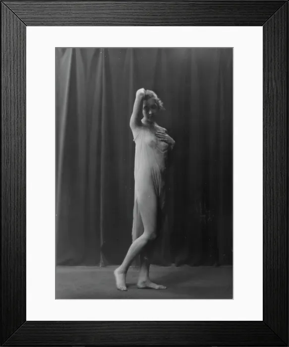 Framed Print : Shelling, Miss, 1917 or 1918. Creator: Arnold Genthe Framed Print : Shelling, Miss, 1917 or 1918. Creator: Arnold Genthe