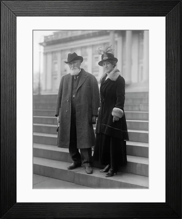 Framed Print : Hudson Maxim with wife Lillian Durban Maxim, 1917. Creator: Harris & Ewing. Hudson Maxim with wife Lillian Durban Maxim, 1917. Creator: Harris & Ewing Framed Print : Hudson Maxim with wife Lillian Durban Maxim, 1917. Creator: Harris & Ewing. Hudson Maxim with wife Lillian Durban Maxim, 1917. Creator: Harris & Ewing
