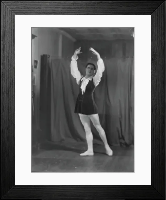 Framed Print : Swiskaya, Countess, male dance partner of, between 1917 and 1929. Creator: Arnold Genthe Framed Print : Swiskaya, Countess, male dance partner of, between 1917 and 1929. Creator: Arnold Genthe