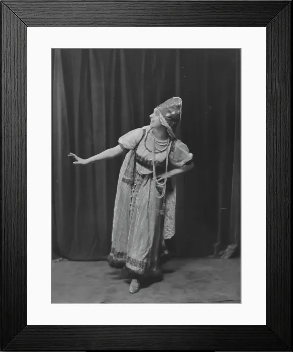 Framed Print : Unidentified woman, possibly Miss Beatrice Wood, (1916?). Creator: Arnold Genthe Framed Print : Unidentified woman, possibly Miss Beatrice Wood, (1916?). Creator: Arnold Genthe