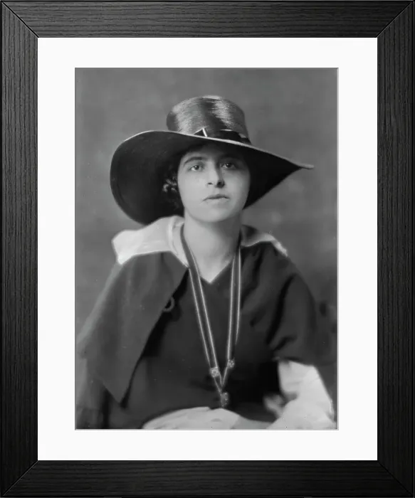 Framed Print : Wanger, Beatrice, Miss, portrait photograph, 1918 or 1919. Creator: Arnold Genthe Framed Print : Wanger, Beatrice, Miss, portrait photograph, 1918 or 1919. Creator: Arnold Genthe