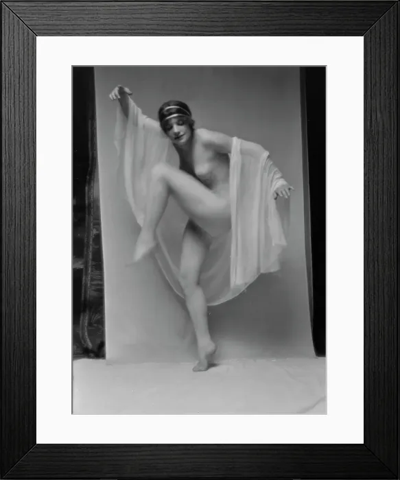 Framed Print : Beyer, Hilda, Miss, 1913 June 27. Creator: Arnold Genthe Framed Print : Beyer, Hilda, Miss, 1913 June 27. Creator: Arnold Genthe