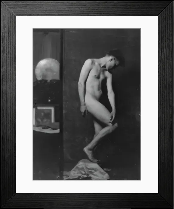 Framed Print : Marion Morgan dancer, portrait photograph, between 1914 and 1927. Creator: Arnold Genthe