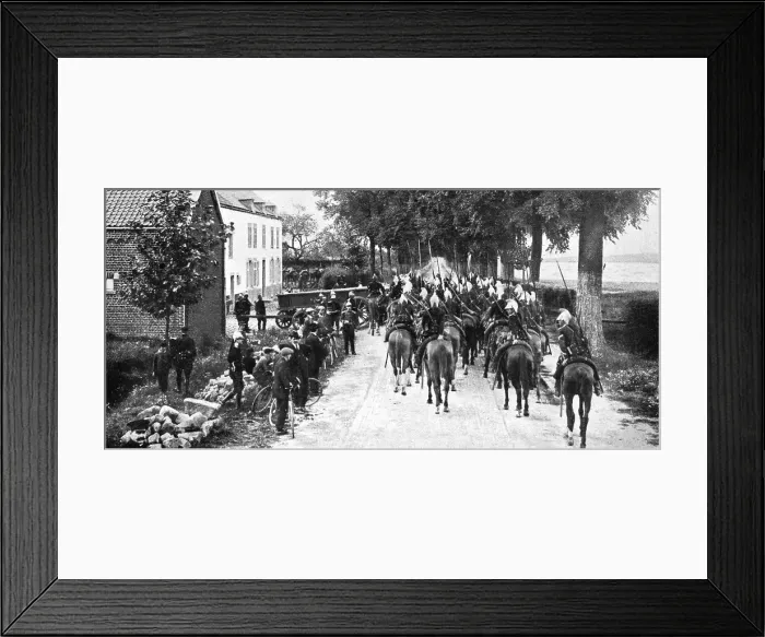 Framed Print : L'aide Francaise a la Belgique; nos escadrons ont pris contact avec la cavalerie allemande, 1914.. Creator: Unknown Framed Print : L'aide Francaise a la Belgique; nos escadrons ont pris contact avec la cavalerie allemande, 1914.. Creator: Unknown
