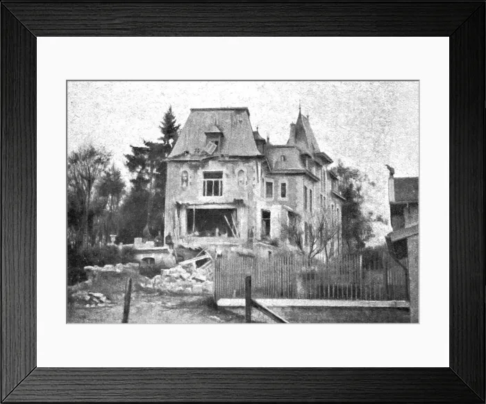 Framed Print : L'exterieur de la maison de M Poincare, president de la Republique, a Sampigny, 1914. Creator: Unknown Framed Print : L'exterieur de la maison de M Poincare, president de la Republique, a Sampigny, 1914. Creator: Unknown