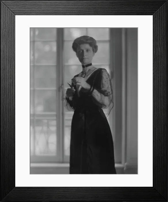 Framed Print : Hughes, Charles, Mrs. portrait photograph, 1916. Creator: Arnold Genthe Framed Print : Hughes, Charles, Mrs. portrait photograph, 1916. Creator: Arnold Genthe