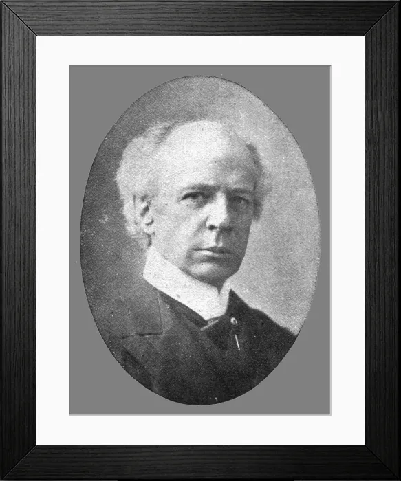 Framed Print : Sir Wilfrid Laurier; ancien premier ministre, 1914. Creator: Unknown Framed Print : Sir Wilfrid Laurier; ancien premier ministre, 1914. Creator: Unknown
