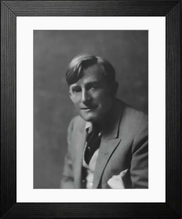 Framed Print : Hitchcock, Raymond, Mr. portrait photograph, 1917 July 13. Creator: Arnold Genthe Framed Print : Hitchcock, Raymond, Mr. portrait photograph, 1917 July 13. Creator: Arnold Genthe