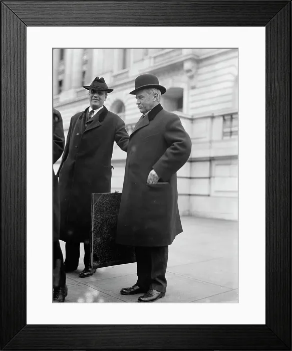 Framed Print : Dr. Howard A. Kelly, Radium Expert of Baltimore, 1914. Creator: Harris & Ewing. Dr. Howard A. Kelly, Radium Expert of Baltimore, 1914. Creator: Harris & Ewing Framed Print : Dr. Howard A. Kelly, Radium Expert of Baltimore, 1914. Creator: Harris & Ewing. Dr. Howard A. Kelly, Radium Expert of Baltimore, 1914. Creator: Harris & Ewing
