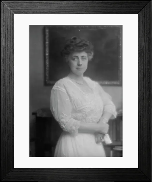 Framed Print : Schwan, L.M. Mrs. portrait photograph, 1913 Apr. 7. Creator: Arnold Genthe Framed Print : Schwan, L.M. Mrs. portrait photograph, 1913 Apr. 7. Creator: Arnold Genthe