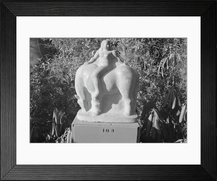 Framed Print : Zorach sculpture show, ca. 1922. Creator: Arnold Genthe