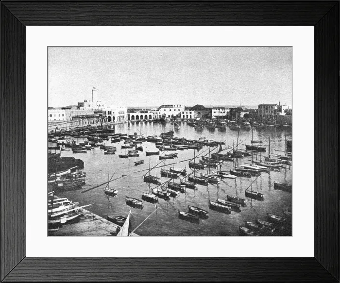 Framed Print : Alger. Le Port et l'Amiraute; Afrique du nord, 1914. Creator: Unknown Framed Print : Alger. Le Port et l'Amiraute; Afrique du nord, 1914. Creator: Unknown