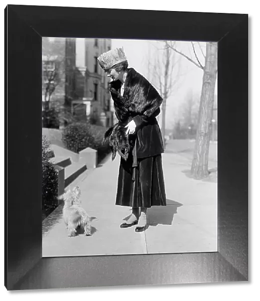 Countess De Lagreze [sic], 1918. Creator: Harris & Ewing. Countess De Lagreze [sic], 1918. Creator: Harris & Ewing