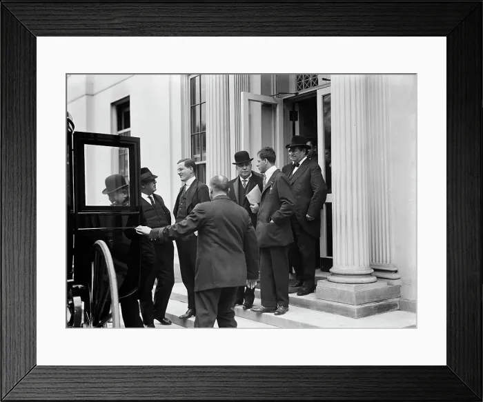Framed Print : Franklin K. Lane, With Paper in Hand, in Crowd of Newsmen, 1914. Creator: Harris & Ewing. Franklin K. Lane, With Paper in Hand, in Crowd of Newsmen, 1914. Creator: Harris & Ewing Framed Print : Franklin K. Lane, With Paper in Hand, in Crowd of Newsmen, 1914. Creator: Harris & Ewing. Franklin K. Lane, With Paper in Hand, in Crowd of Newsmen, 1914. Creator: Harris & Ewing