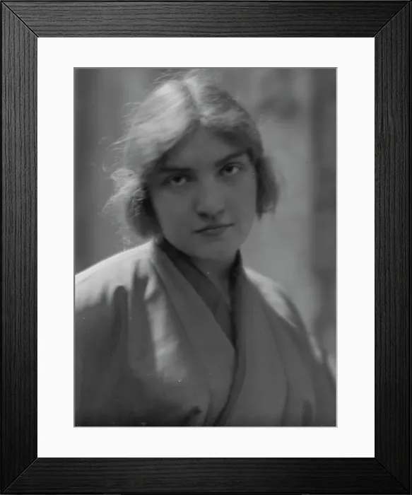 Framed Print : Kelly, Madeleine, Miss, portrait photograph, 1914 May 15. Creator: Arnold Genthe Framed Print : Kelly, Madeleine, Miss, portrait photograph, 1914 May 15. Creator: Arnold Genthe