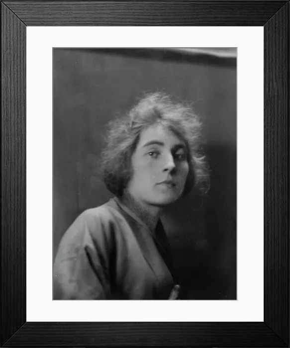 Framed Print : Kelly, Olive, Miss, portrait photograph, 1917. Creator: Arnold Genthe Framed Print : Kelly, Olive, Miss, portrait photograph, 1917. Creator: Arnold Genthe