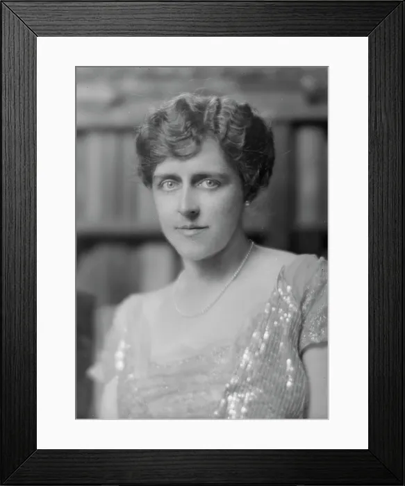 Framed Print : Kelly, R.M. Jr. Mrs. portrait photograph, 1916 Apr. 20. Creator: Arnold Genthe Framed Print : Kelly, R.M. Jr. Mrs. portrait photograph, 1916 Apr. 20. Creator: Arnold Genthe