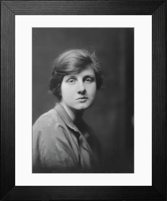 Framed Print : Kemp, Mary Pyne, portrait photograph, between 1916 and 1918. Creator: Arnold Genthe Framed Print : Kemp, Mary Pyne, portrait photograph, between 1916 and 1918. Creator: Arnold Genthe