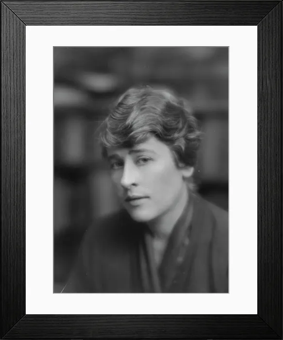 Framed Print : Ward, Marion, Mrs. portrait photograph, 1916 May 1. Creator: Arnold Genthe Framed Print : Ward, Marion, Mrs. portrait photograph, 1916 May 1. Creator: Arnold Genthe