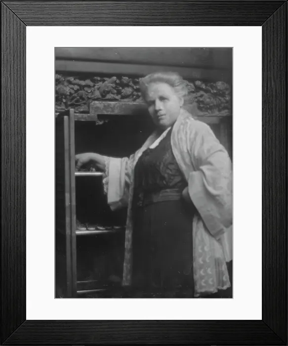 Framed Print : Weisse, Mrs. portrait photograph, 1913 Mar. 28. Creator: Arnold Genthe Framed Print : Weisse, Mrs. portrait photograph, 1913 Mar. 28. Creator: Arnold Genthe