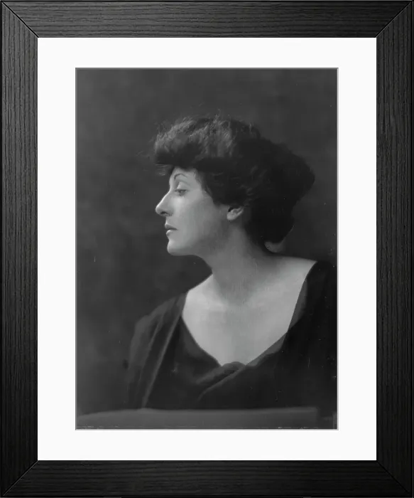 Framed Print : Kilmer, Willis Sharp, Miss, portrait photograph, 1917 June 18. Creator: Arnold Genthe Framed Print : Kilmer, Willis Sharp, Miss, portrait photograph, 1917 June 18. Creator: Arnold Genthe