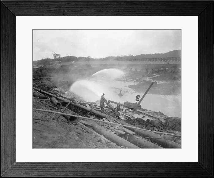 Framed Print : Hydraulic Excavation, Miraflores - Monitors in Oberation [sic], December 21, 1910. Creator: Harris & Ewing. Hydraulic Excavation, Miraflores - Monitors in Oberation [sic], December 21, 1910. Creator: Harris & Ewing