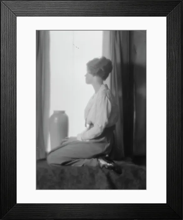 Framed Print : Williams, Harry, Mrs. portrait photograph, 1914 May 7. Creator: Arnold Genthe Framed Print : Williams, Harry, Mrs. portrait photograph, 1914 May 7. Creator: Arnold Genthe