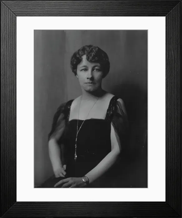Framed Print : Winter, Wallace, Mrs. portrait photograph, 1917 May 3. Creator: Arnold Genthe Framed Print : Winter, Wallace, Mrs. portrait photograph, 1917 May 3. Creator: Arnold Genthe