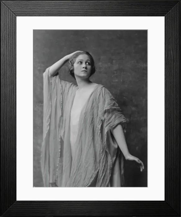 Framed Print : Kratzet, T. Miss, portrait photograph, 1917. Creator: Arnold Genthe Framed Print : Kratzet, T. Miss, portrait photograph, 1917. Creator: Arnold Genthe