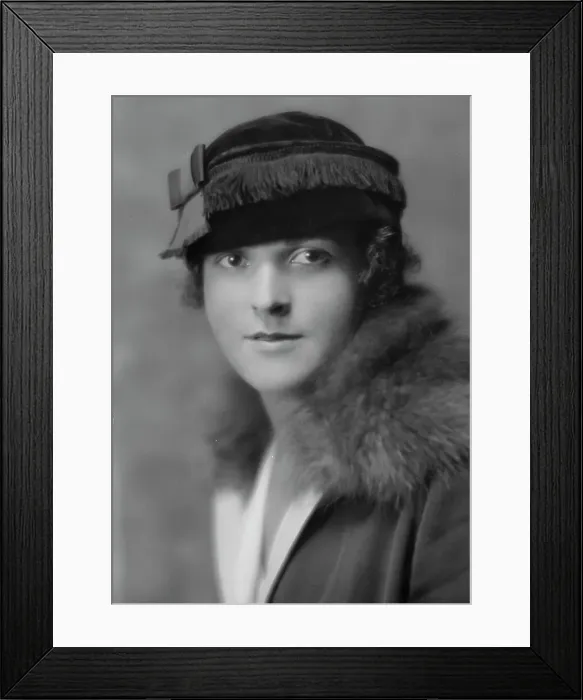 Framed Print : Kraus, Viola M. Miss, portrait photograph, 1914. Creator: Arnold Genthe Framed Print : Kraus, Viola M. Miss, portrait photograph, 1914. Creator: Arnold Genthe