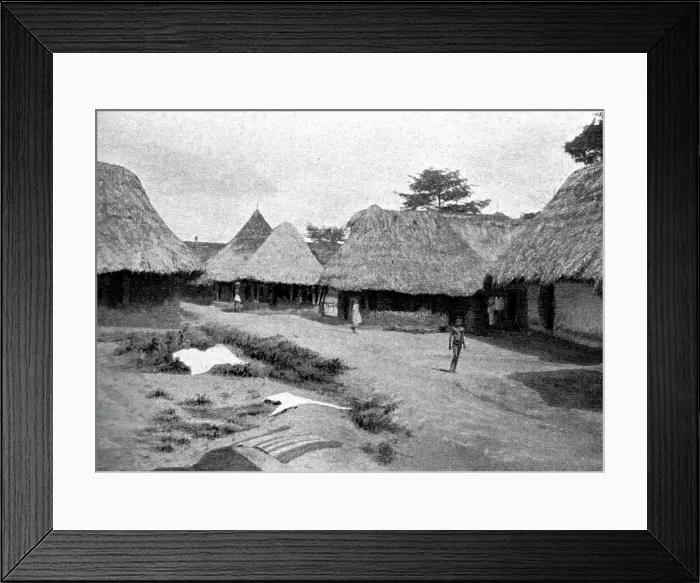 Framed Print : Un village dans le Sierra Leone; L'Ouest Africain, 1914. Creator: Unknown Framed Print : Un village dans le Sierra Leone; L'Ouest Africain, 1914. Creator: Unknown