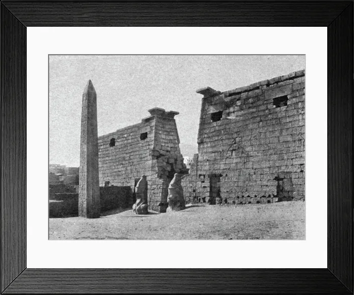 Framed Print : Louqsor. Pylone et obelisque du Grand Temple; Le Nord-Est Africain, 1914. Creator: Unknown Framed Print : Louqsor. Pylone et obelisque du Grand Temple; Le Nord-Est Africain, 1914. Creator: Unknown