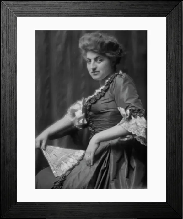 Framed Print : Unidentified woman, possibly Baroness Huard or Mrs. Francis Wilson, portrait photograph, ca. 1912. Creator: Arnold Genthe Framed Print : Unidentified woman, possibly Baroness Huard or Mrs. Francis Wilson, portrait photograph, ca. 1912. Creator: Arnold Genthe