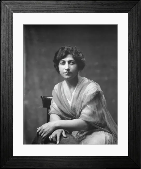 Framed Print : Magre, Mrs. portrait photograph, 1919 Creator: Arnold Genthe Framed Print : Magre, Mrs. portrait photograph, 1919 Creator: Arnold Genthe