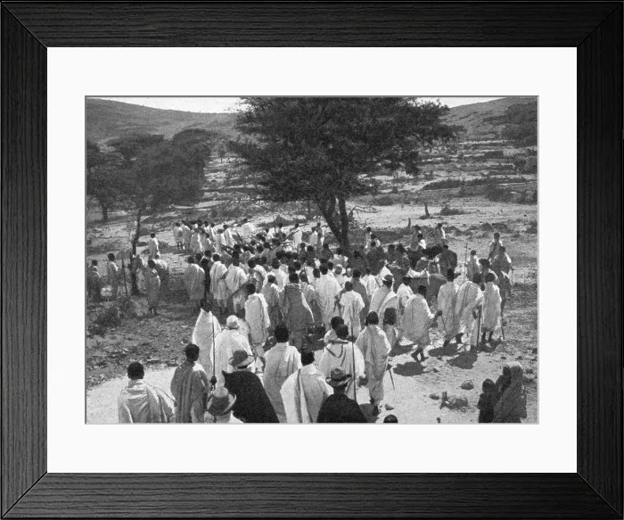 Framed Print : Une fete religieuse en Abyssinie; Le Nord-Est Africain, 1914. Creator: Unknown Framed Print : Une fete religieuse en Abyssinie; Le Nord-Est Africain, 1914. Creator: Unknown