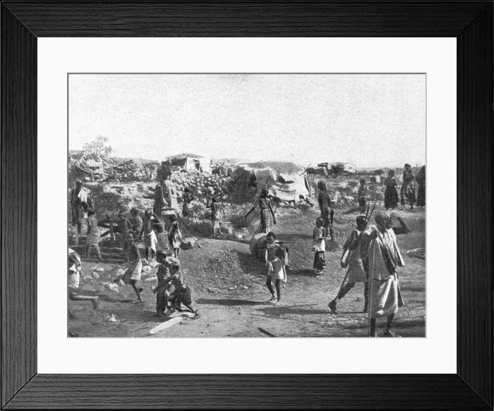 Framed Print : Types de Somalis; Le Nord-Est Africain, 1914. Creator: Unknown Framed Print : Types de Somalis; Le Nord-Est Africain, 1914. Creator: Unknown